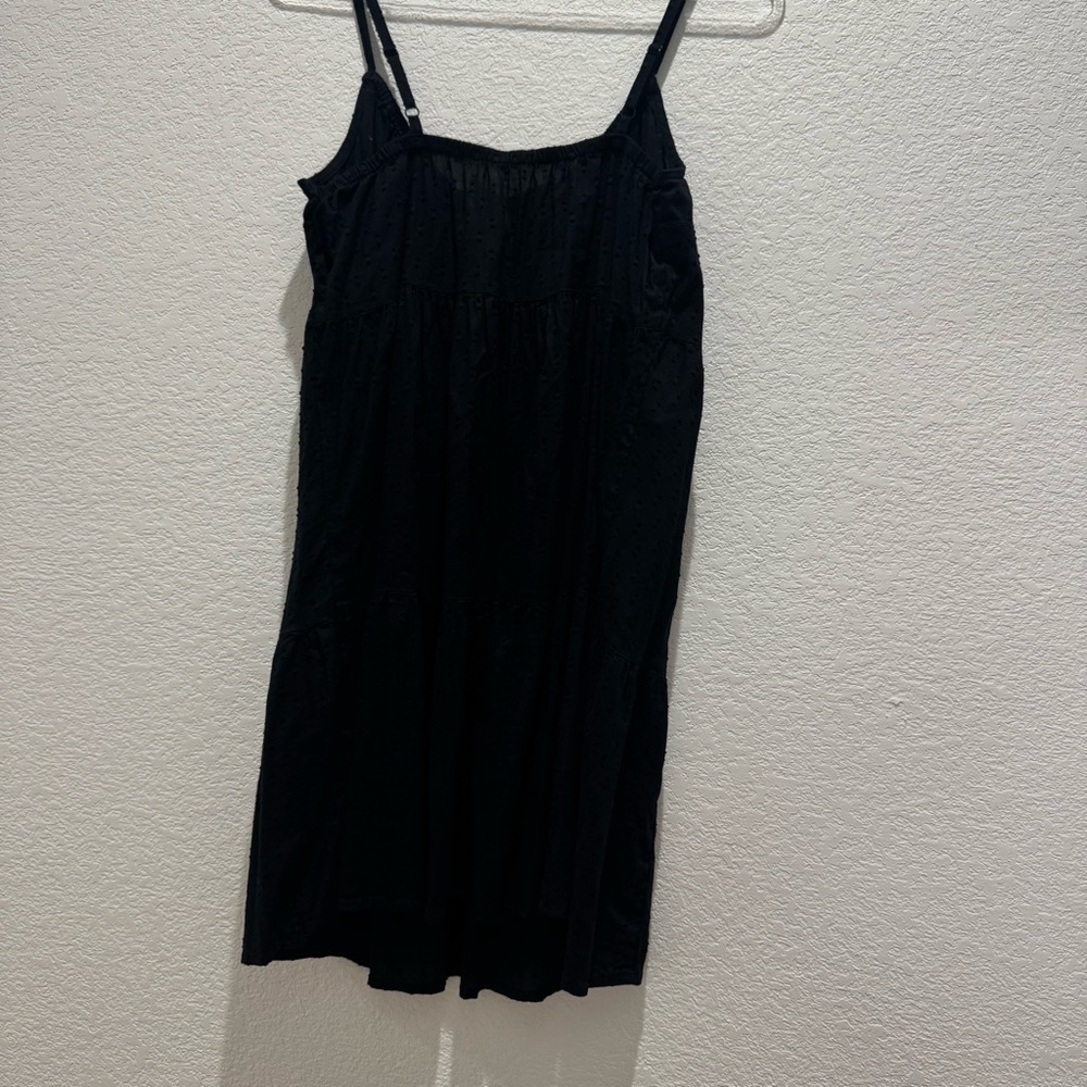 Old Navy Black Tiered Cami Dress Size M – Perfect Fall Layering Piece - Picture 5 of 6